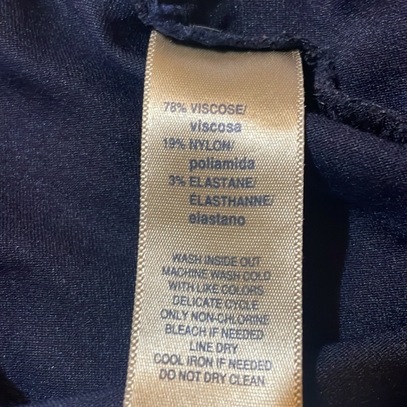 Rafaella Women’s dress pants Size 14 comfort dark navy blue no tears/stains 😊 - Picture 9 of 12